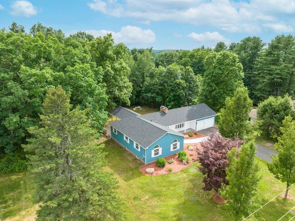 11 Circle Dr - Photo 1