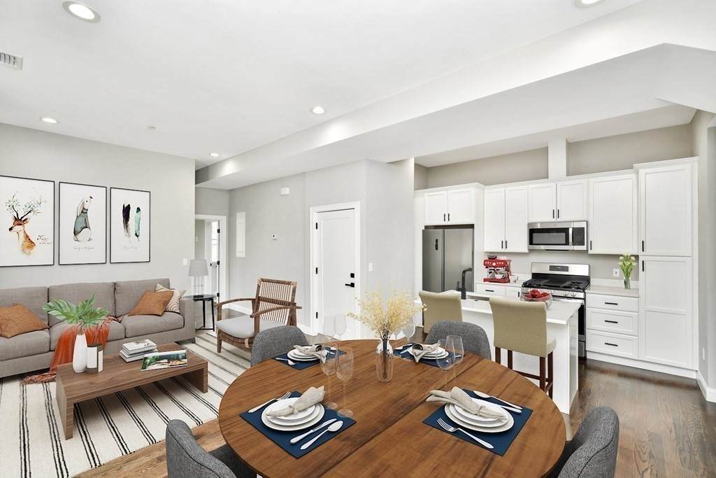14 Rockland St - Photo 1