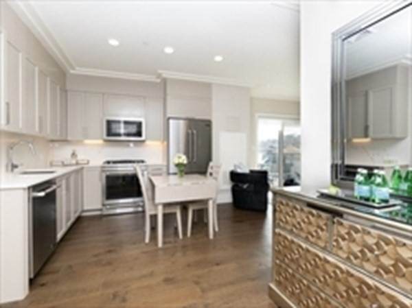 214 Market St - Photo 1