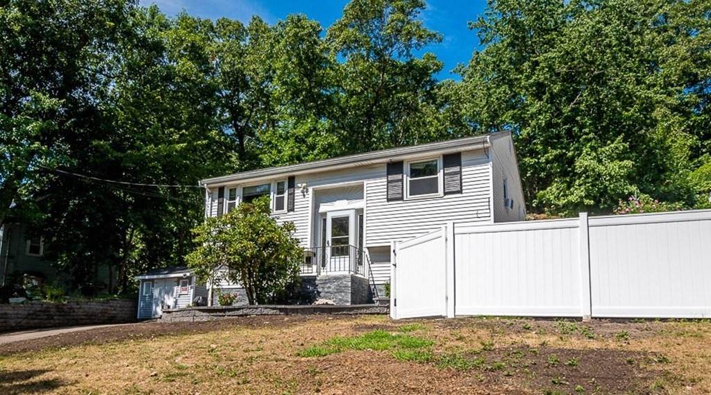 140 Turtle Pond Parkway - Photo 1