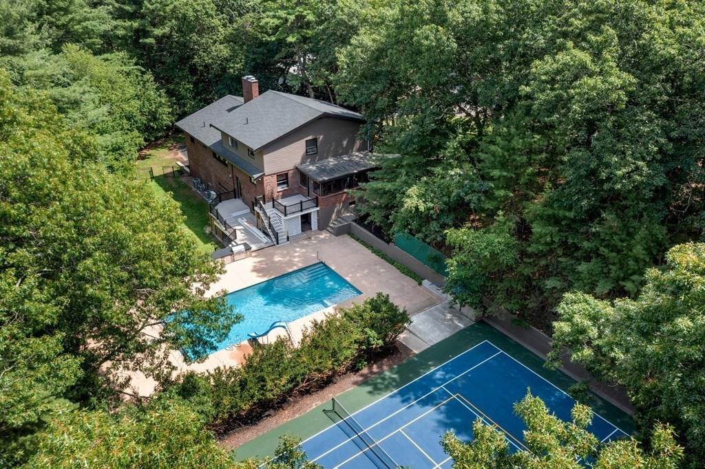 15 Sunset Avenue - Photo 1