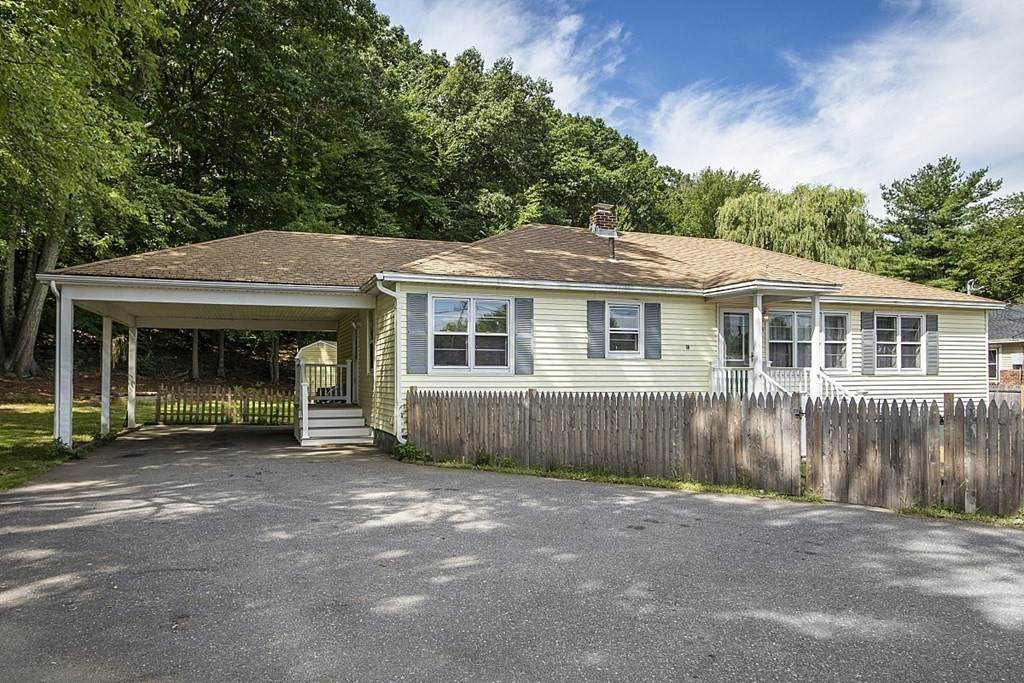 449 Mechanic St - Photo 1