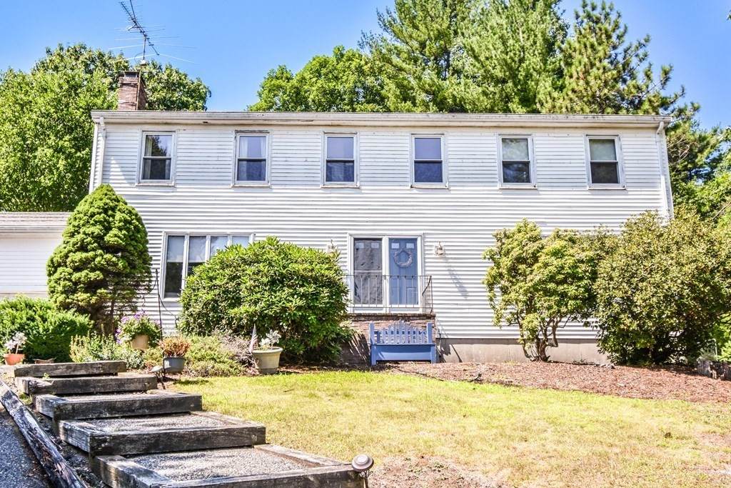 91 Flanagan Drive - Photo 1