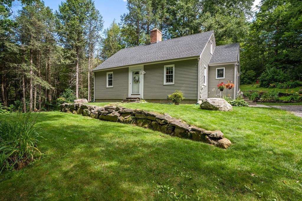 28 Gore Road - Photo 1