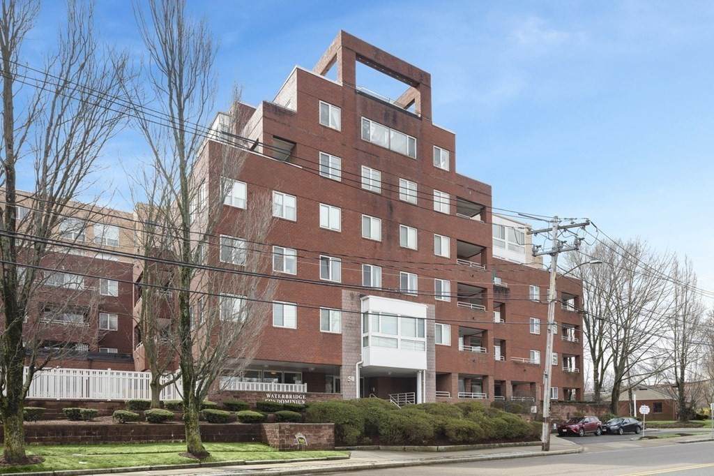 50 Watertown - Photo 1