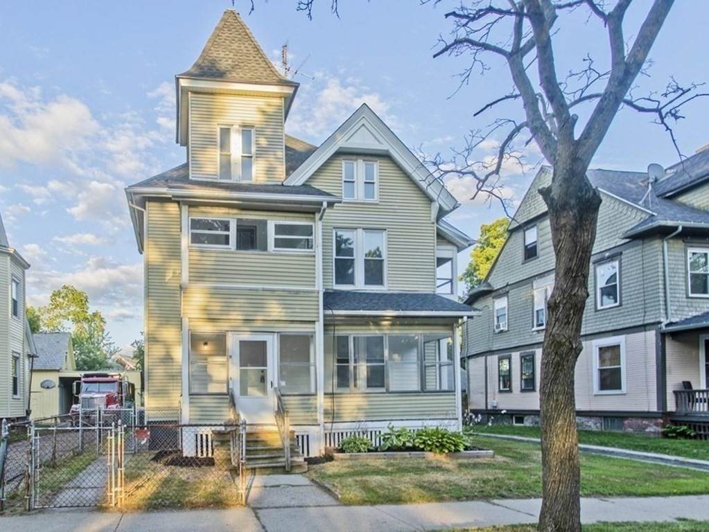 19 Yale Street - Photo 1
