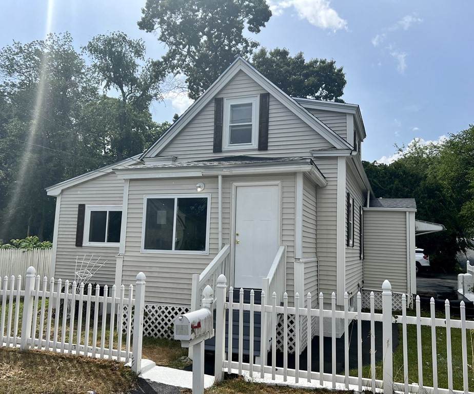 76 Honora Ave - Photo 1