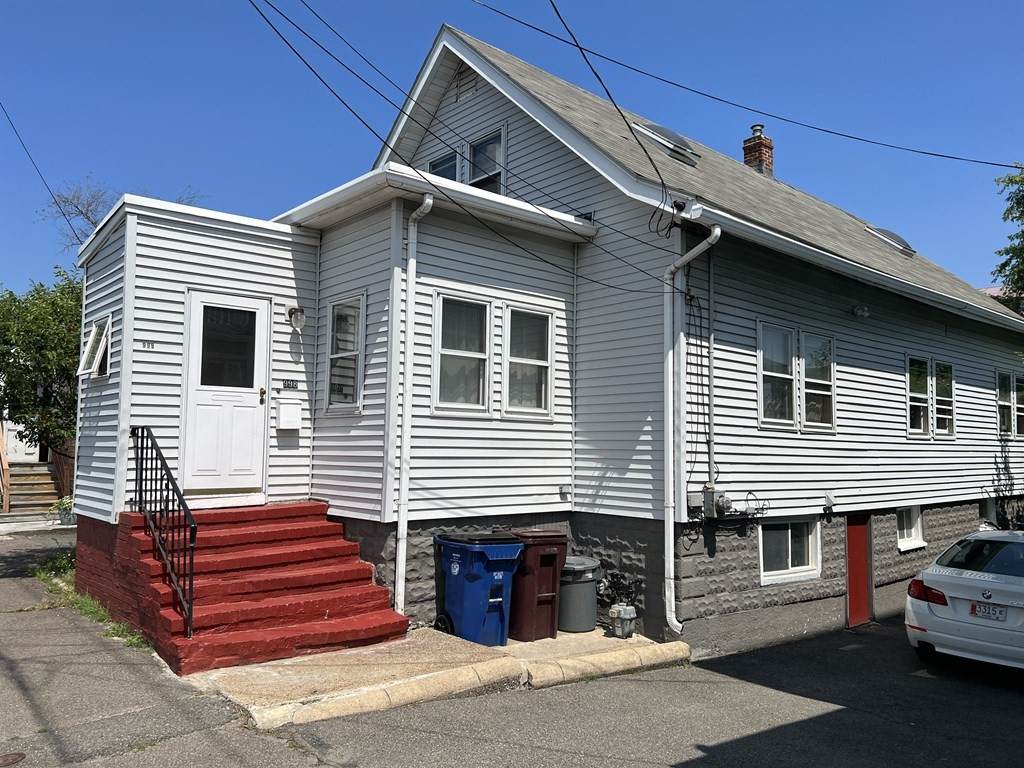 998 North Shore Drive - Photo 1