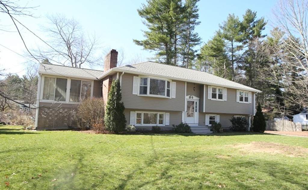 17 Beechwood Ave - Photo 1