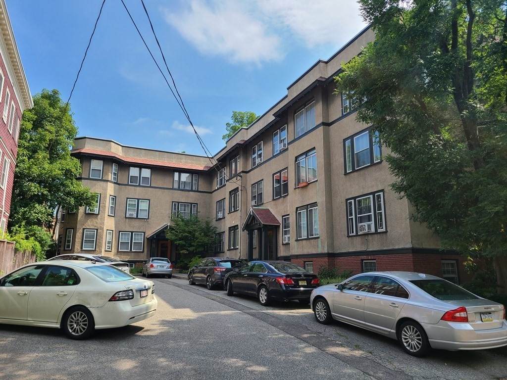 7 1/2 Centre Street - Photo 1