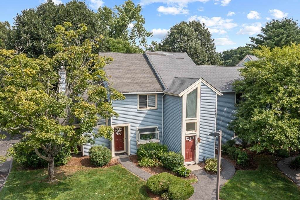 567 Nassau Drive - Photo 1