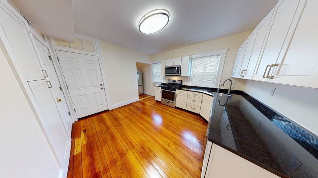 8 Draper Street - Photo 1