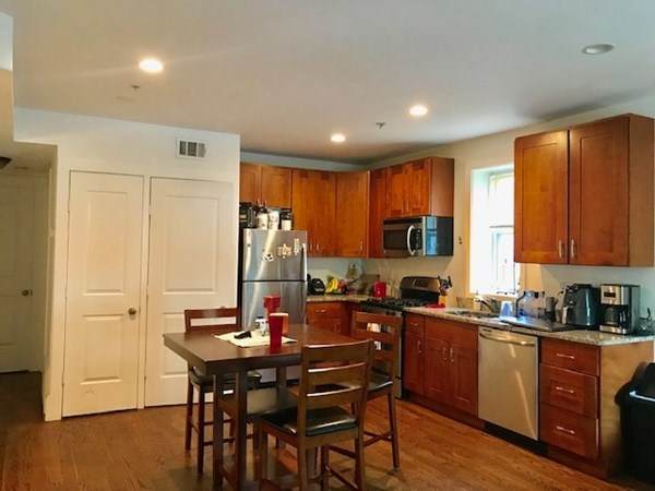 55 Heath St - Photo 1