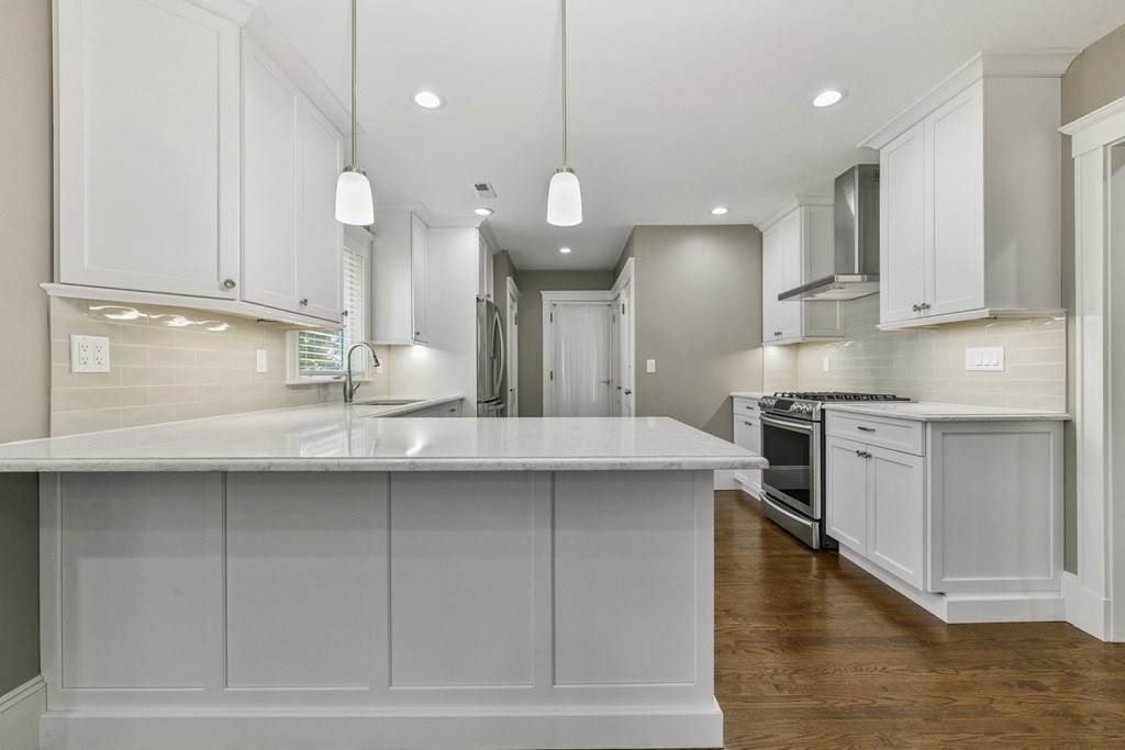 954 South St. - Photo 1