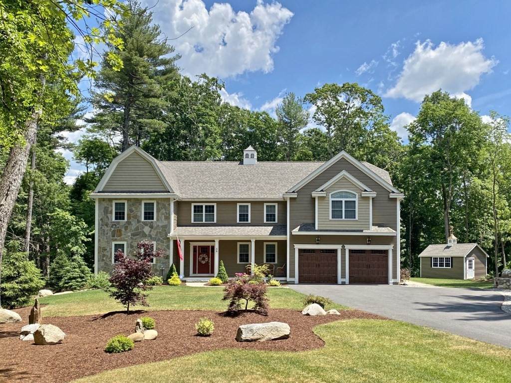 56 Bartlett St - Photo 1