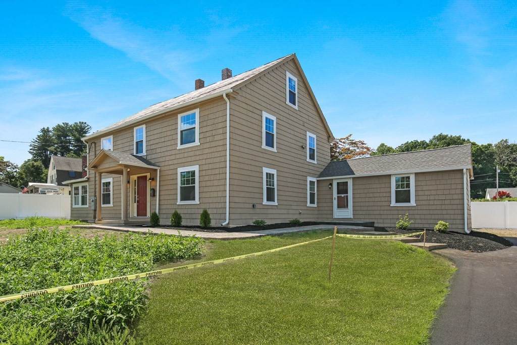 266 Webster St - Photo 1