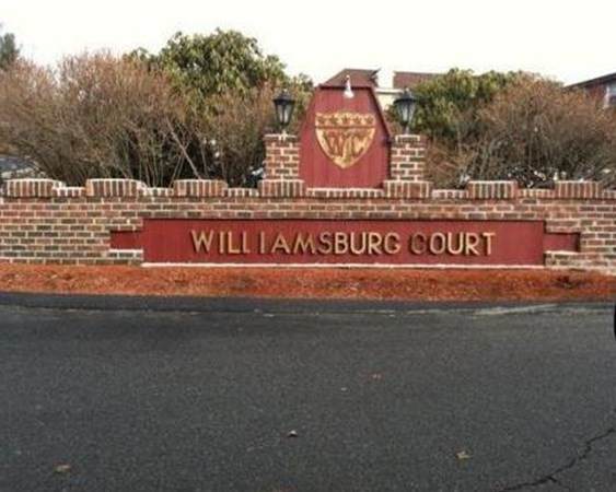 10 Williamsburg Court - Photo 1