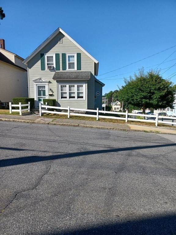 114 Mount Hope St - Photo 1