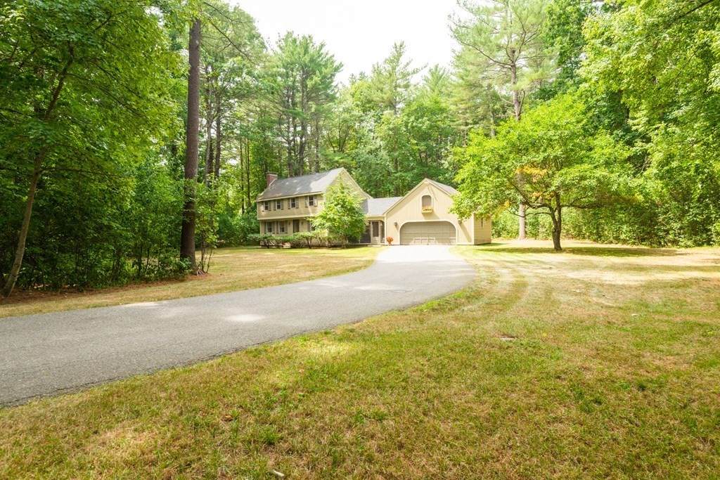 34 Newbury Rd - Photo 1
