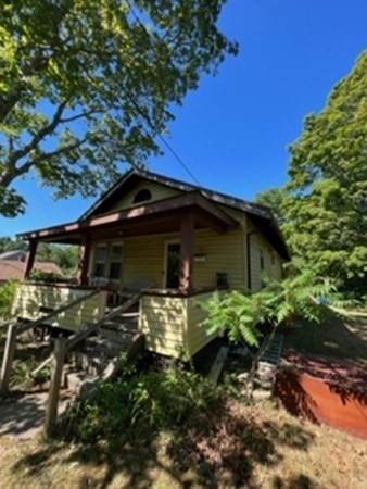 12 Oakdale St - Photo 1
