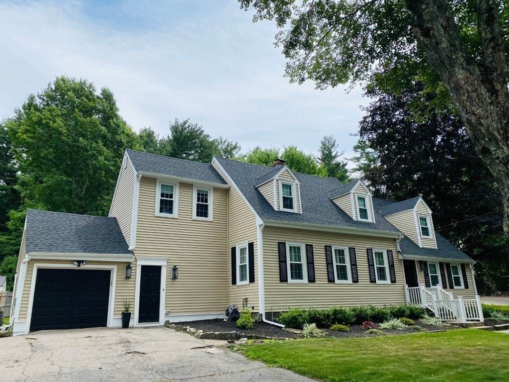 35 Curve Street - Photo 1