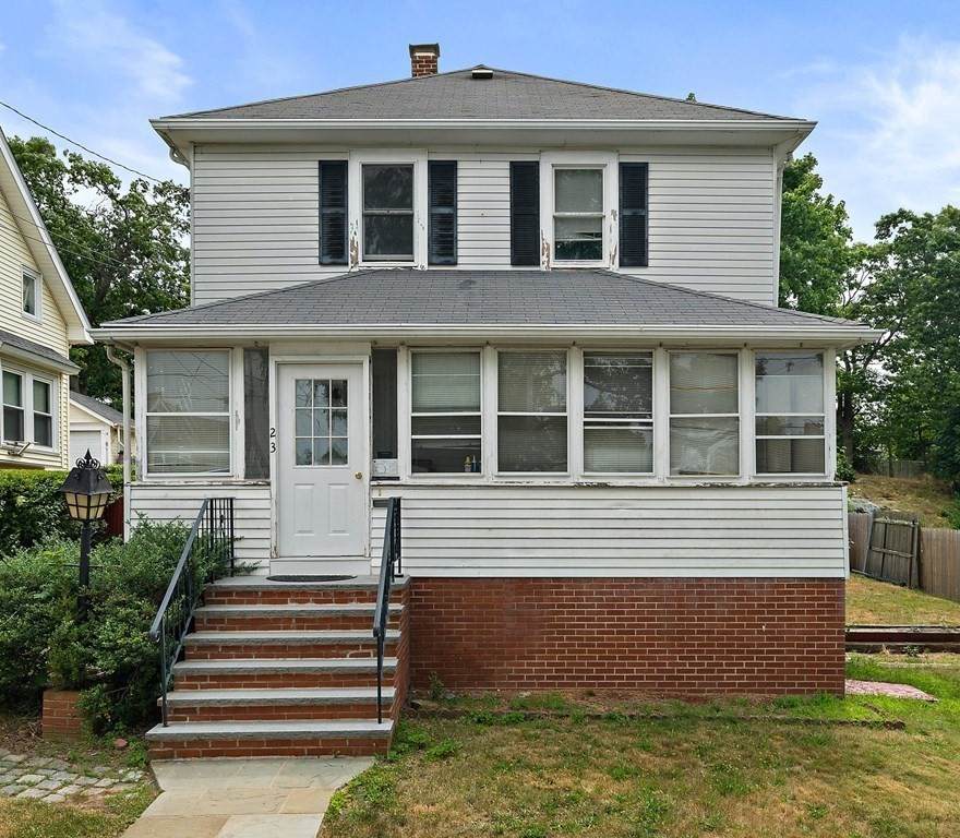 23 Burns Ave - Photo 1