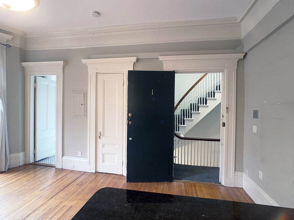 109 Charles Street - Photo 1