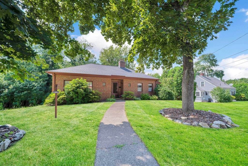 221 Prospect - Photo 1