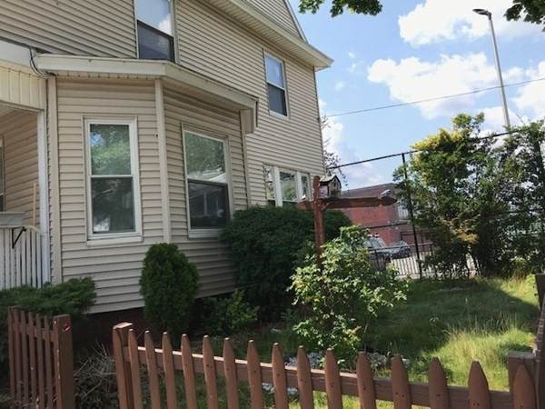 12 Raymond Ave - Photo 1