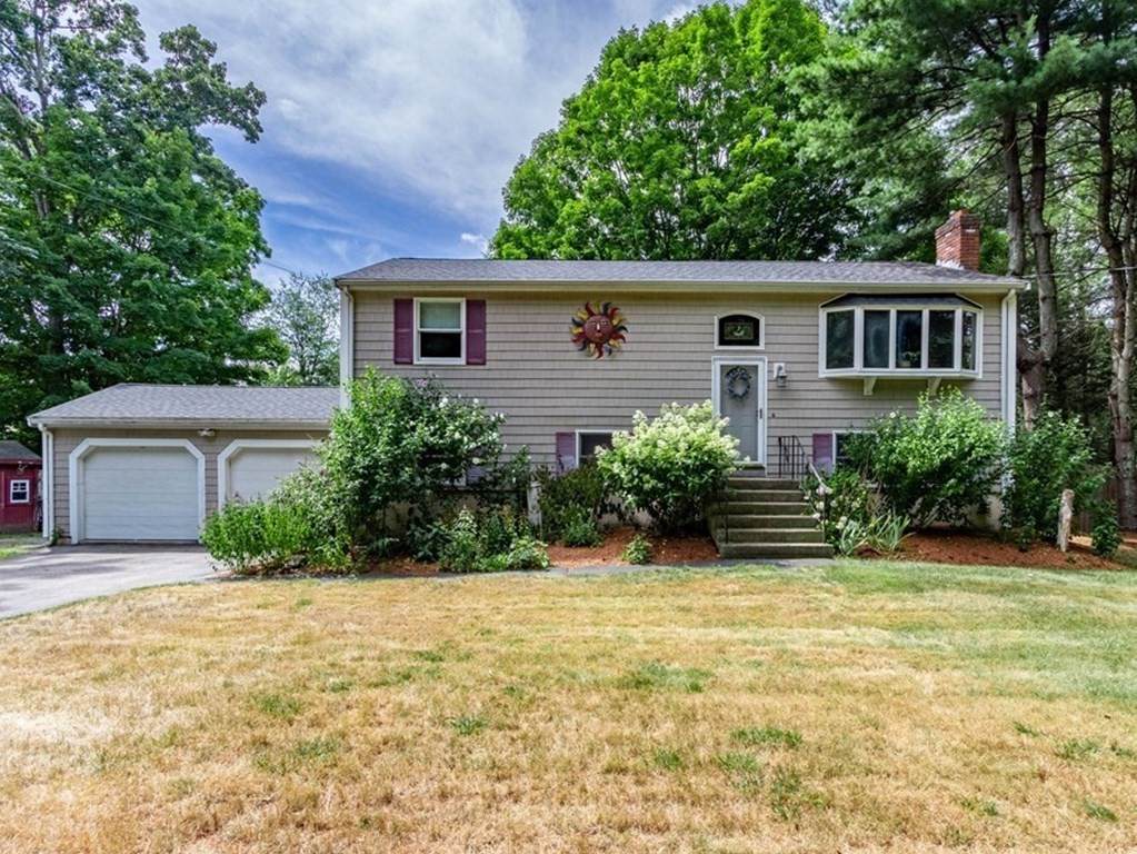 23 Pond St - Photo 1