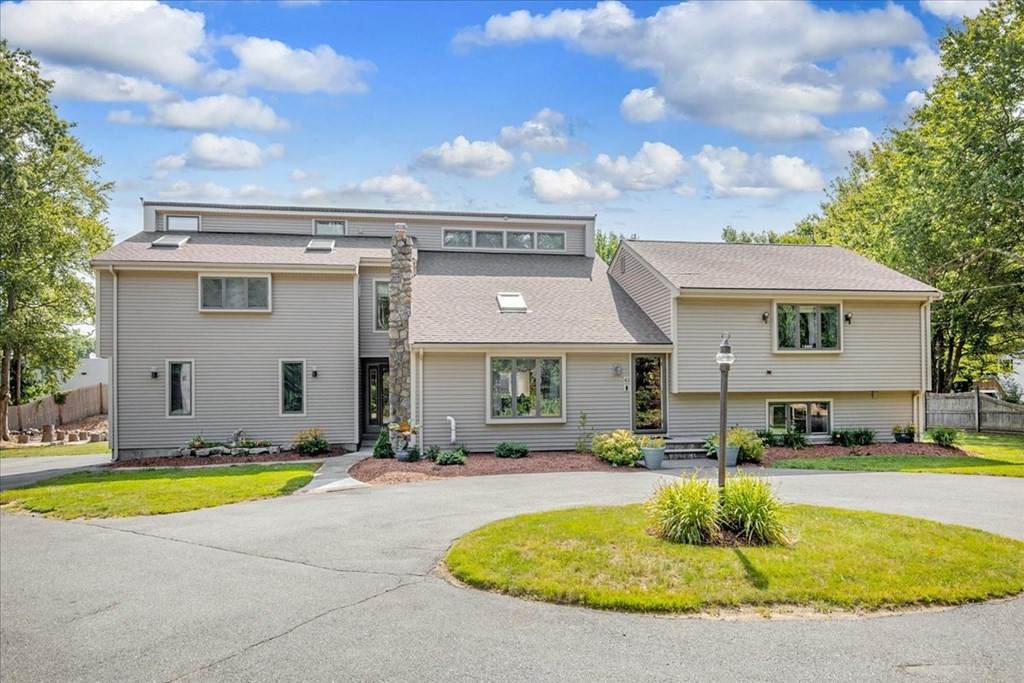 43 Linwood St - Photo 1