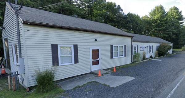 104 Plain St - Photo 1