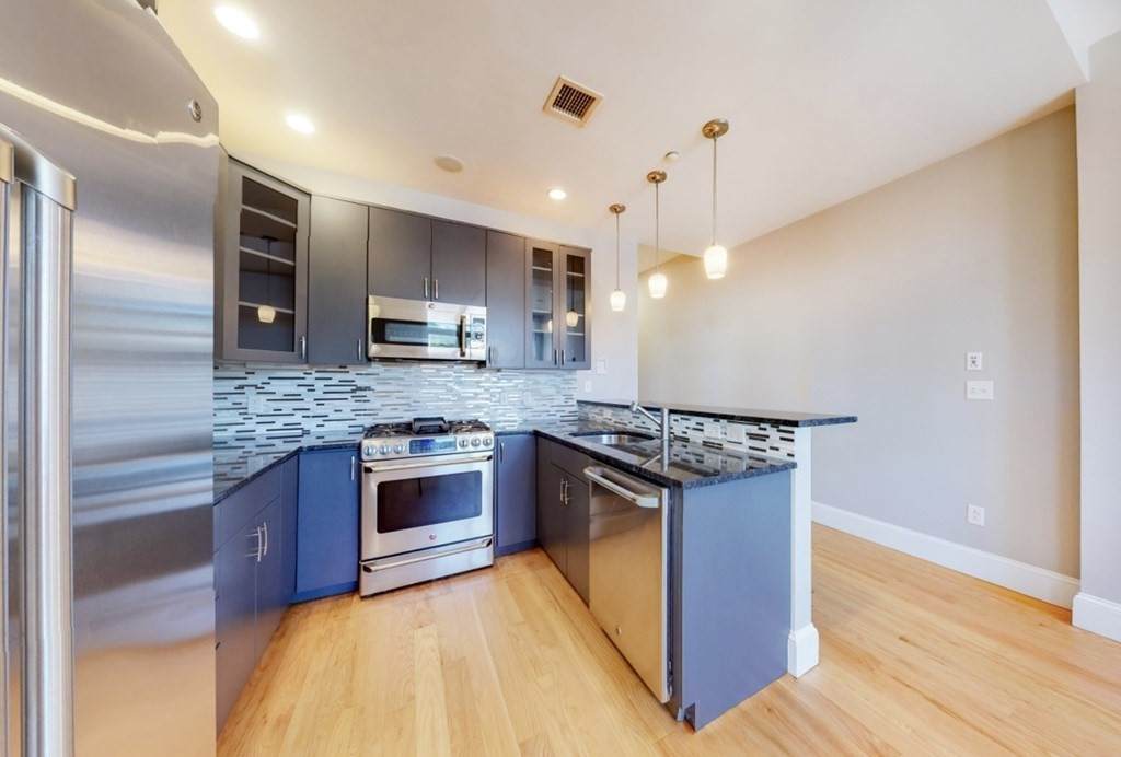 115 B Street - Photo 1