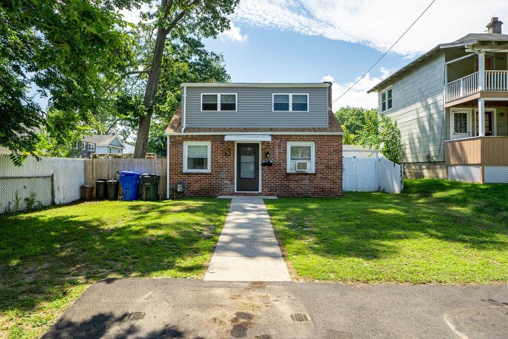 245 Saint James Blvd - Photo 1