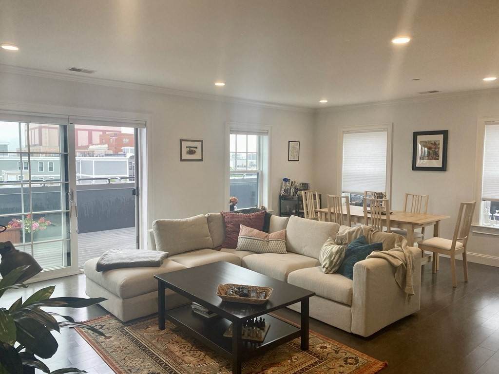 728 East Broadway - Photo 1