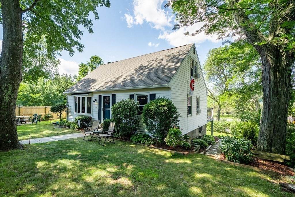 35 Ridgeway St - Photo 1