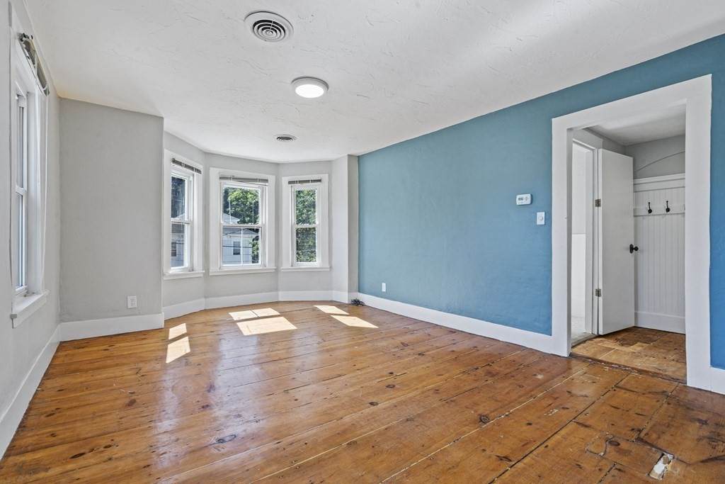 21 Winthrop Street - Photo 1