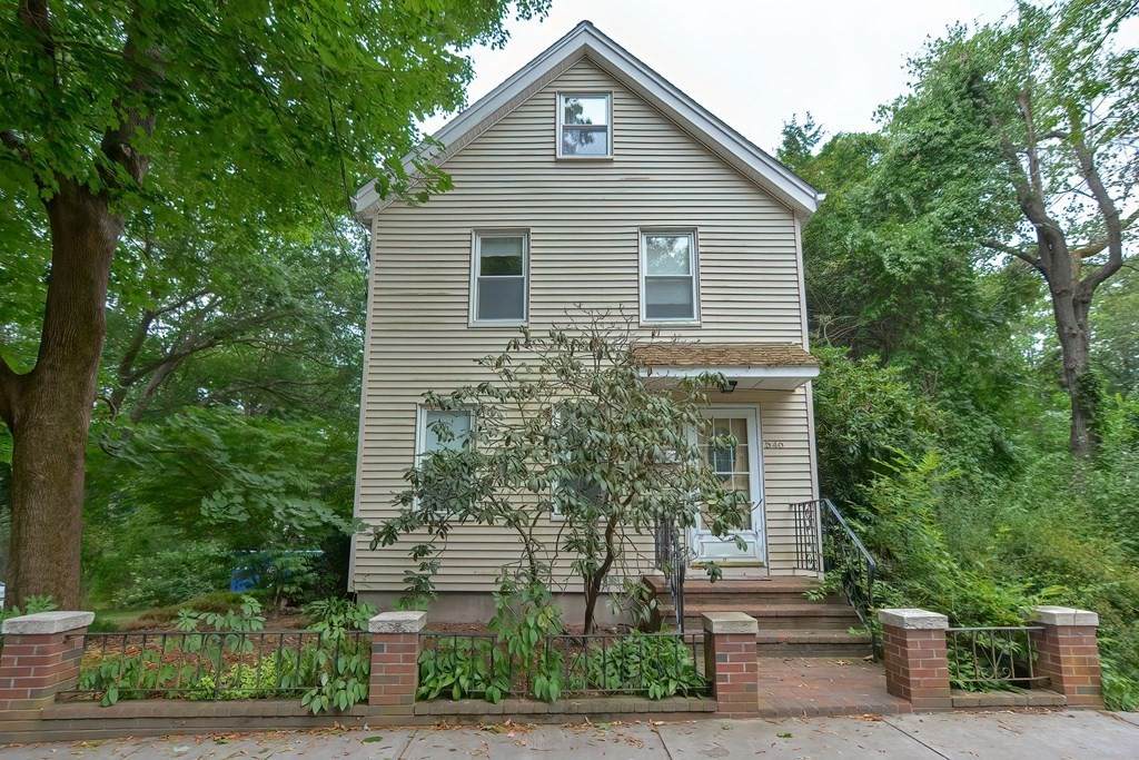 546 Nahatan St - Photo 1