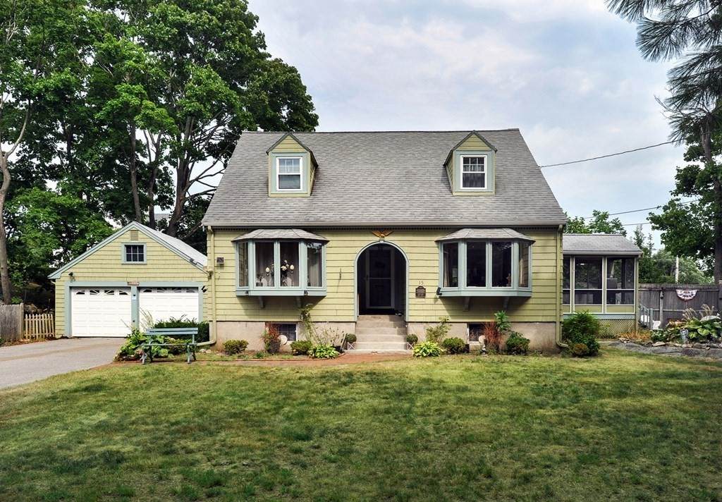 15 Trafalgar Ct - Photo 1
