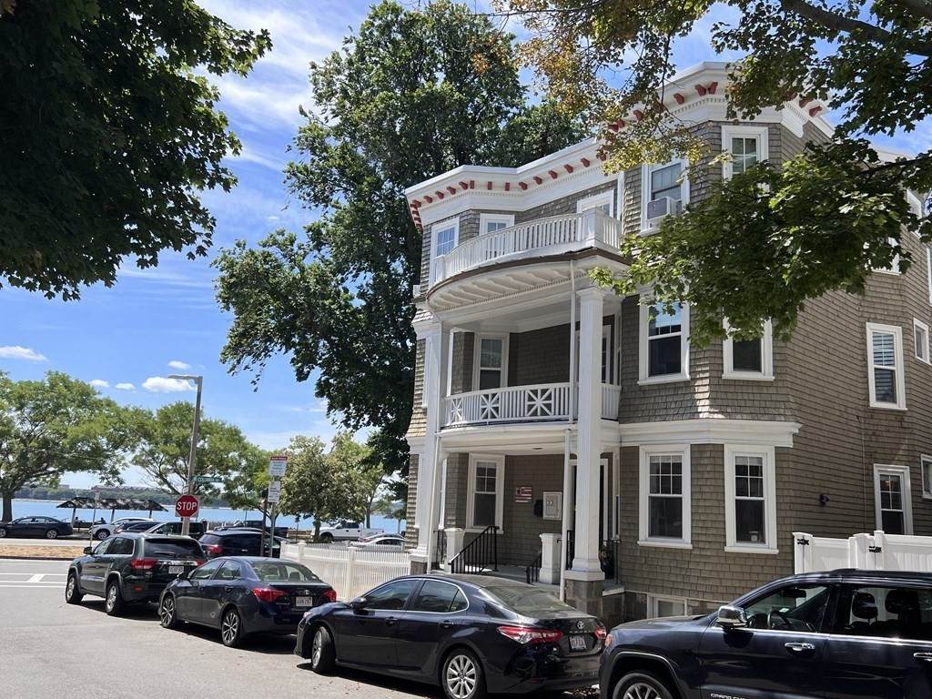 415 K St - Photo 1