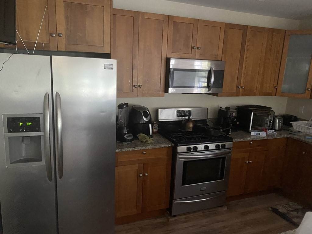 62 Clifford - Photo 1