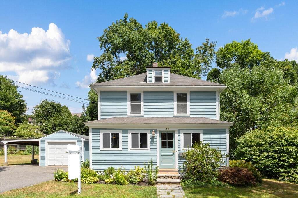 38 Fairfield St - Photo 1