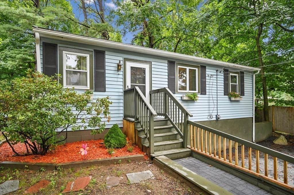 337-R Webster St - Photo 1