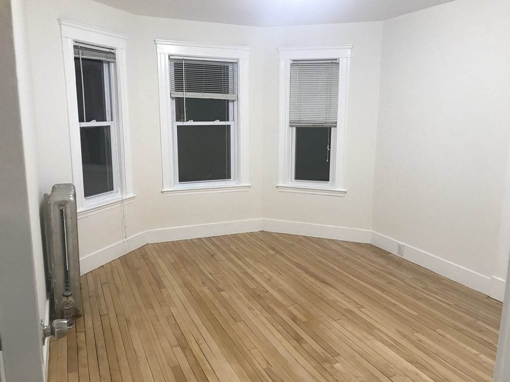 35 Rose St - Photo 1