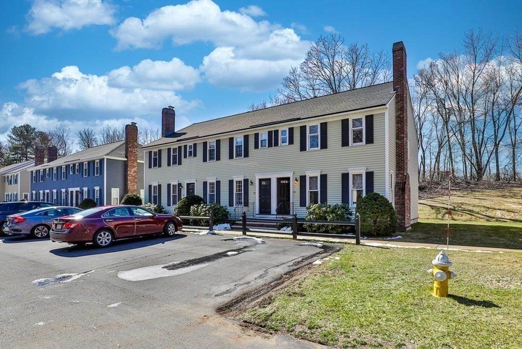 915 Wellman Ave - Photo 1