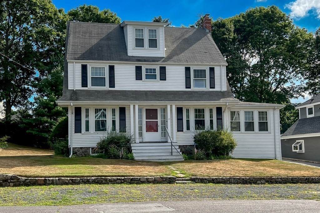 17 Pilgrim Rd - Photo 1