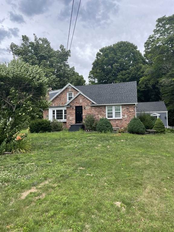 604 Center St - Photo 1