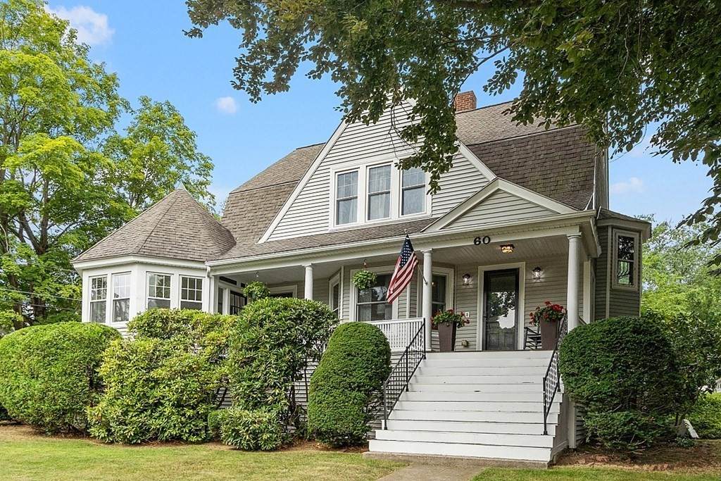60 Bryn Mawr Ave - Photo 1