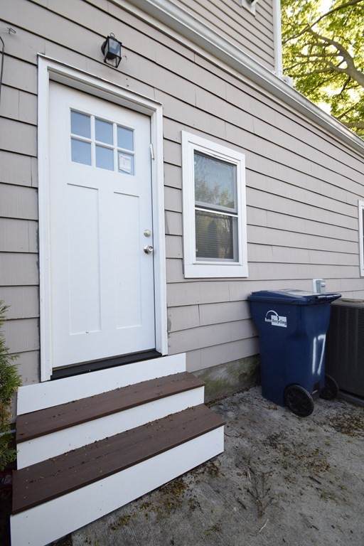 17 Eastburn St - Photo 1