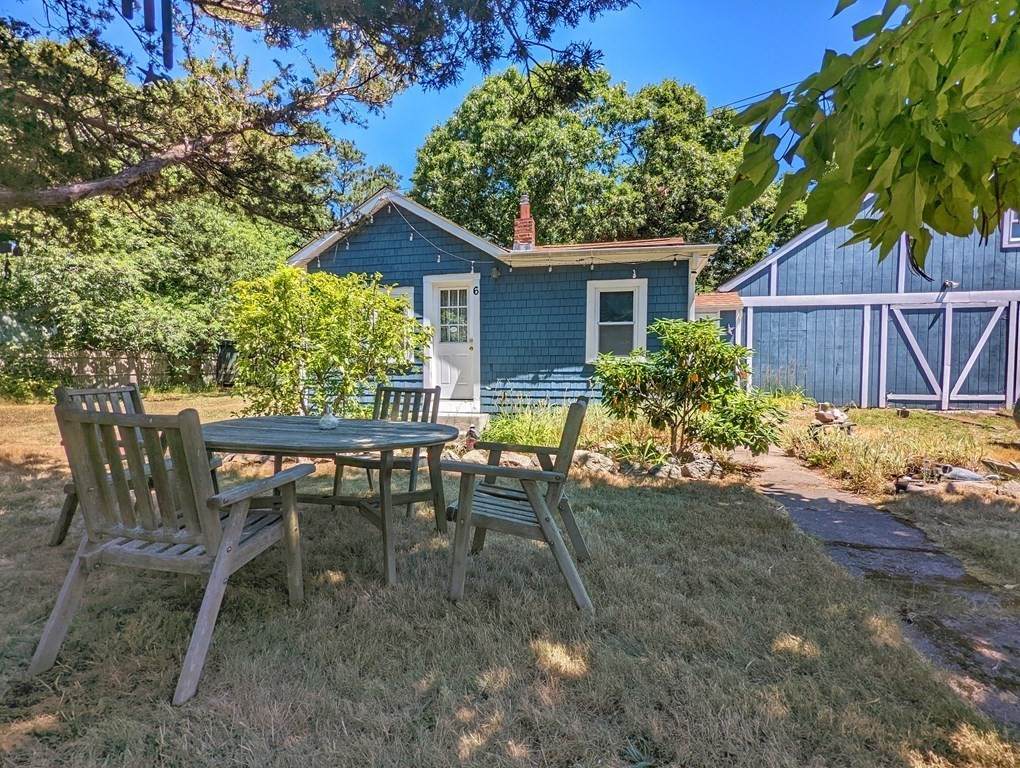 6 Gonsalves Ave - Photo 1